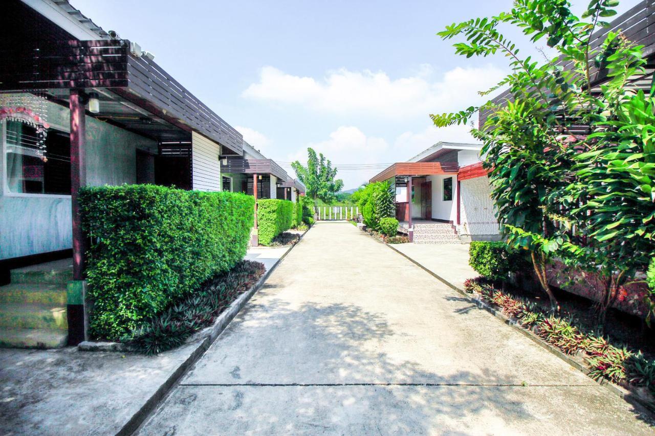 Oyo 354 Ton Hom Resort & Villa Hua Hin Luaran gambar